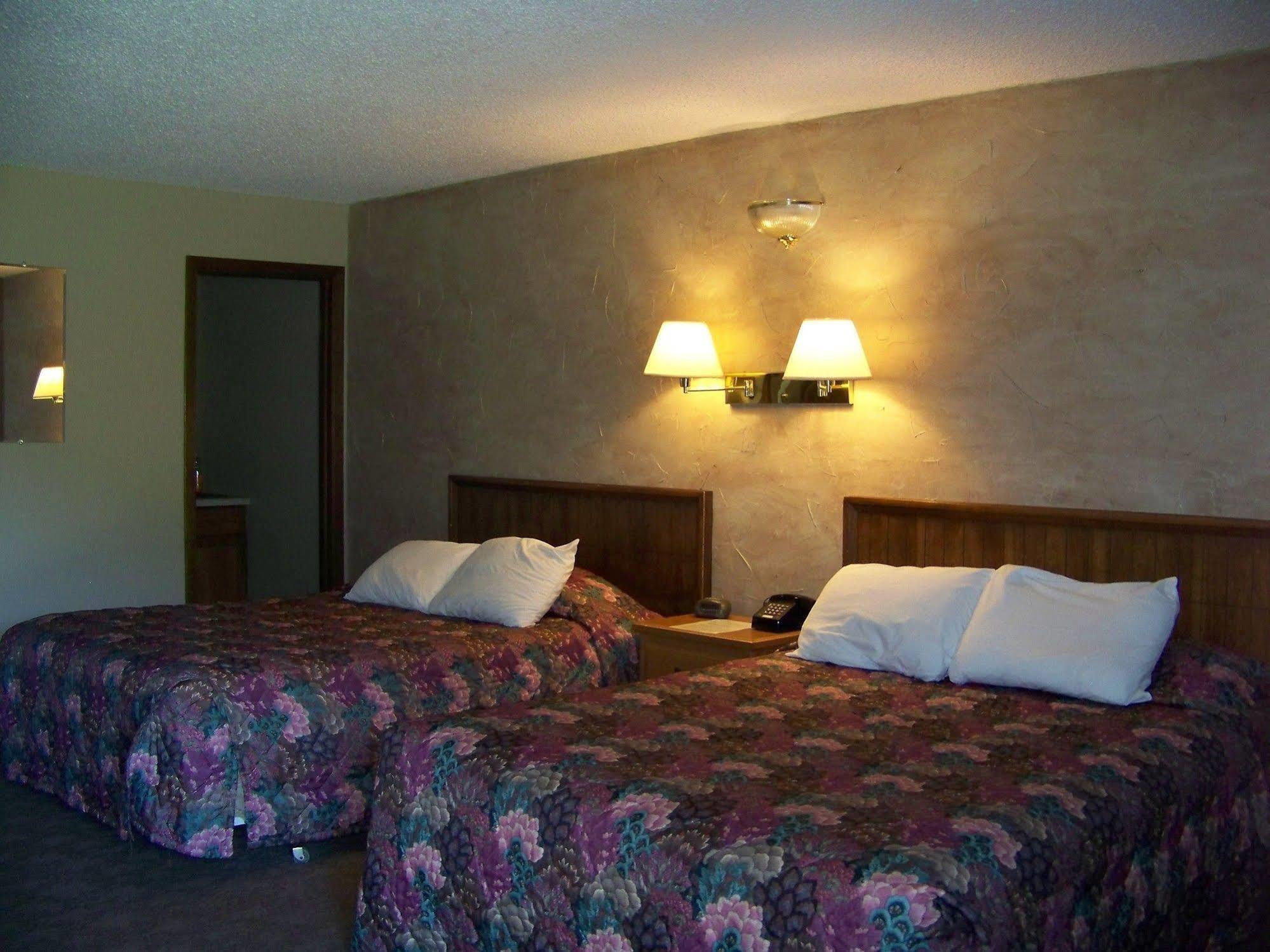Canyon Lake Resort Rapid City Exteriör bild